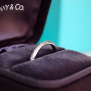 Authentic Tiffany & Co. Streamerica 18K ring 6.5